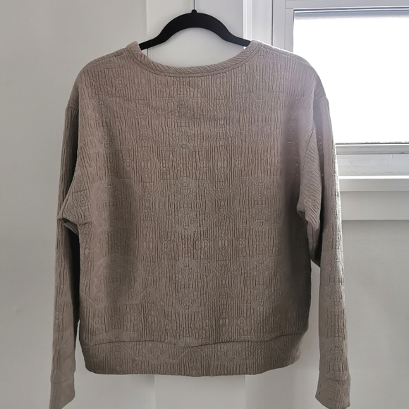 Aritzia Wilfred textured sweater, small, cream - Picture 2 of 2